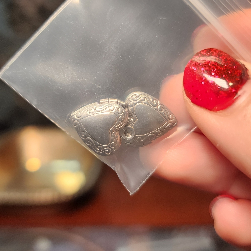 2pcs Silver Tone Locket Charms